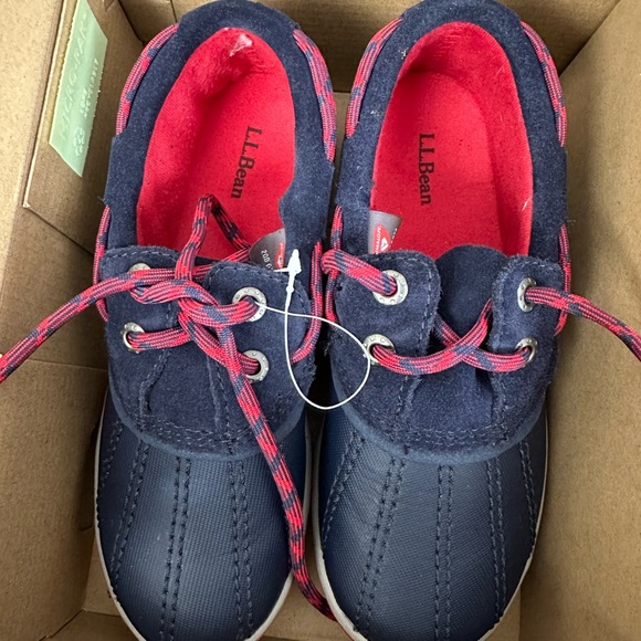 LLBean Kids rangeley rain shoe Navy Blue Shoes with Red Accents - Picture 6 of 8